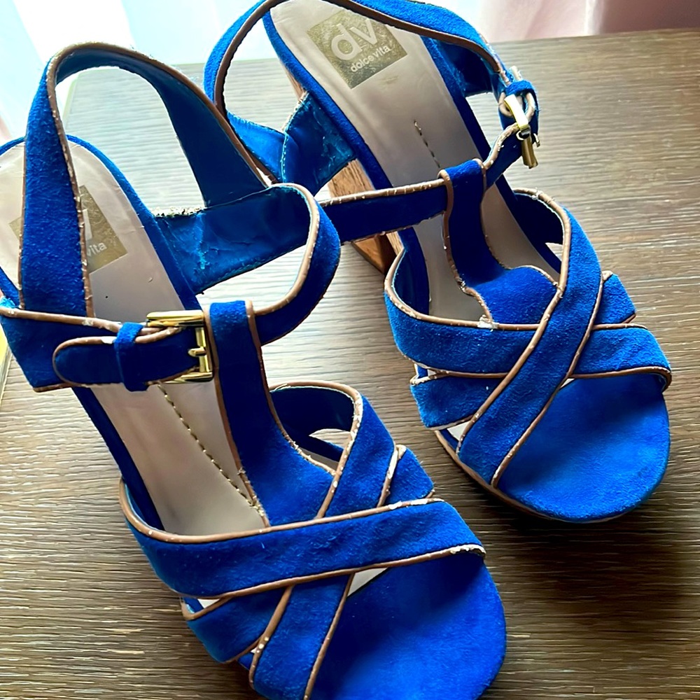 Dolcevita wedge size 8